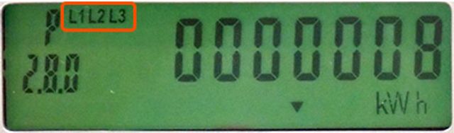 zobrazené hodnoty L1, L2 a L3 zobrazené hodnoty L1, L2 a L3