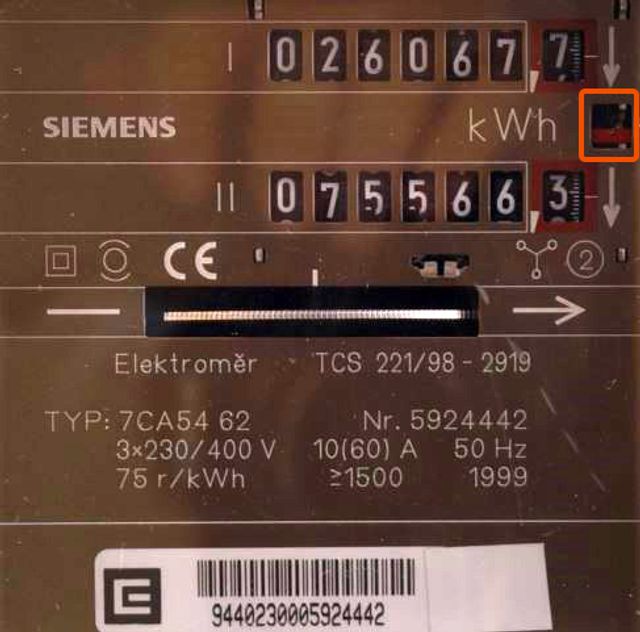 Červený přepínač dole = nízký tarif