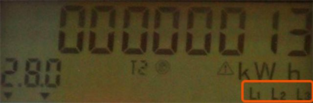 zobrazené hodnoty  L1, L2 a L3