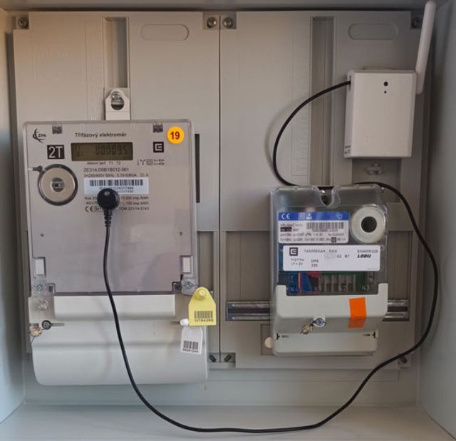 Ukázka zapojení rozhraní metrologické diody Ukázka zapojení rozhraní metrologické diody