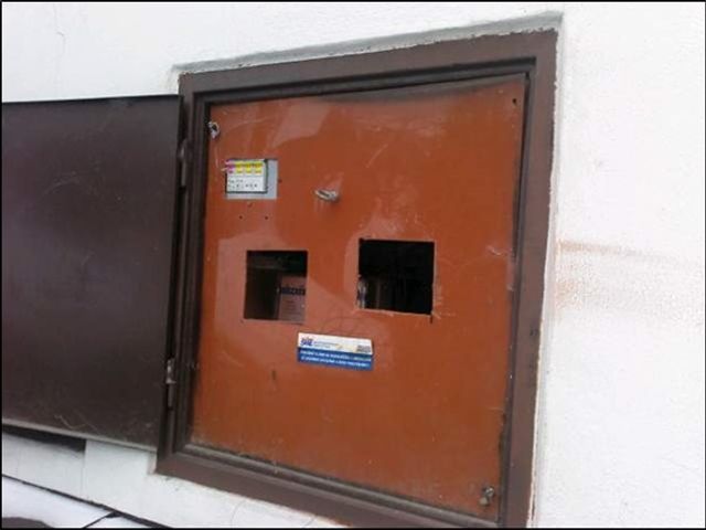 Elektroměrový rozváděč nových odběrných míst již nesmí mít krycí masku Elektroměrový rozváděč nových odběrných míst již nesmí mít krycí masku