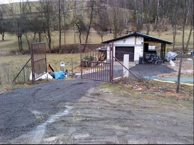 Pilíř u nového odběrného místa musí být umístěn k provádění prací vždy z veřejně přístupného místa Pilíř u nového odběrného místa musí být umístěn k provádění prací vždy z veřejně přístupného místa